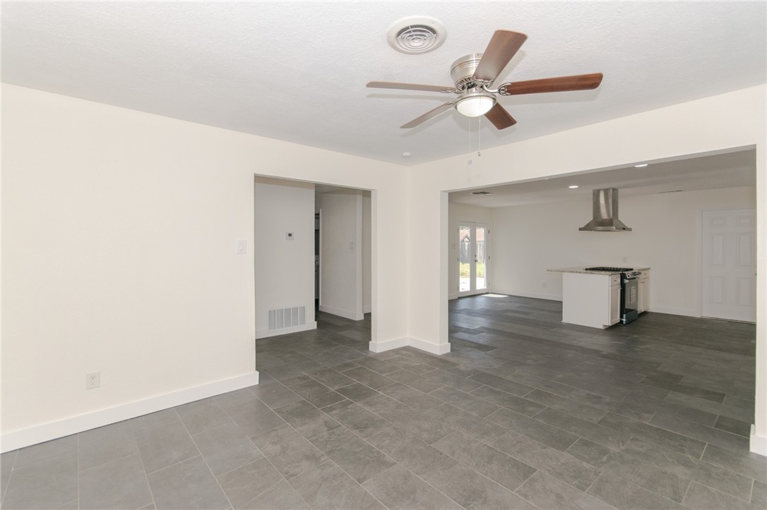 4013 Kingston Drive Corpus Christi TX 78411