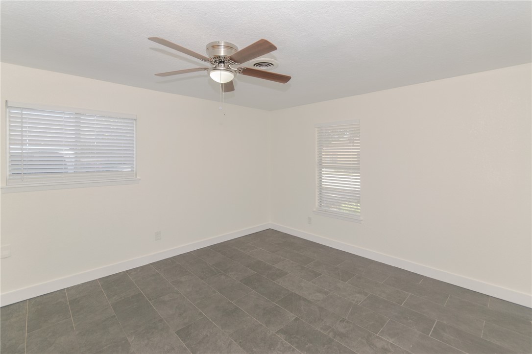 4013 Kingston Drive Corpus Christi TX 78411