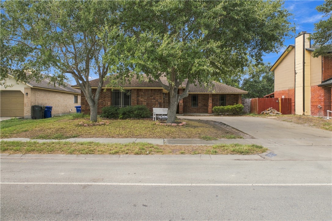 7013 Glasgow Drive Corpus Christi TX 78413
