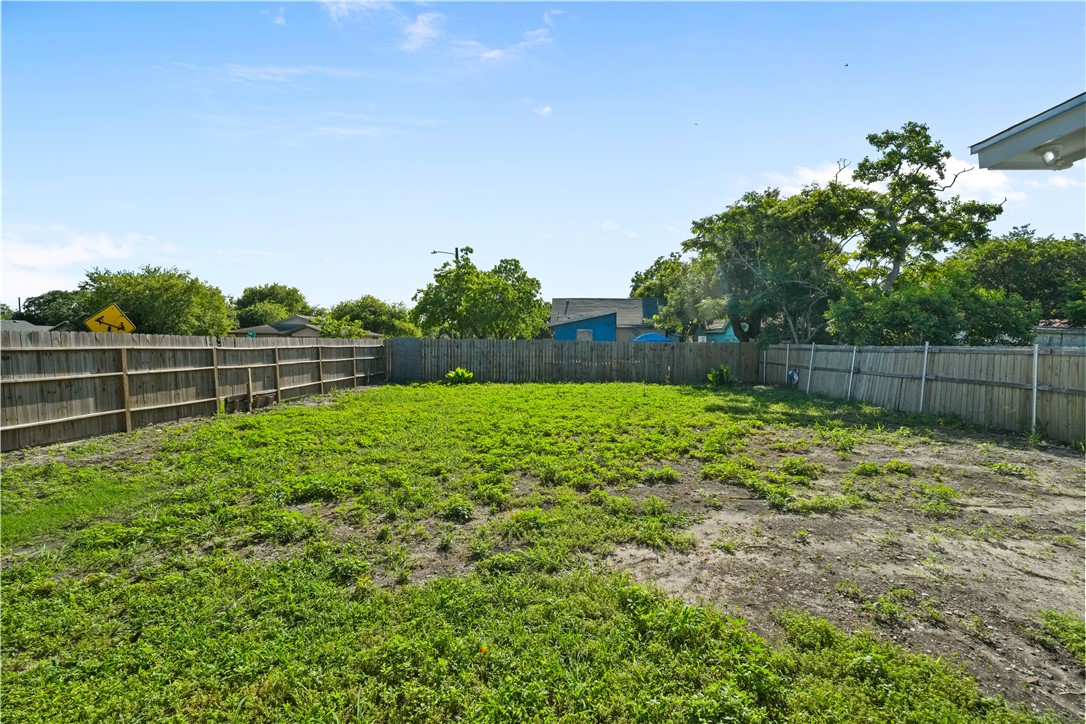233 Shawnee Street Corpus Christi TX 78405