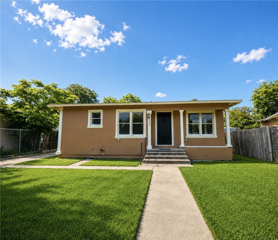 1532 Daytona Drive Corpus Christi TX 78415