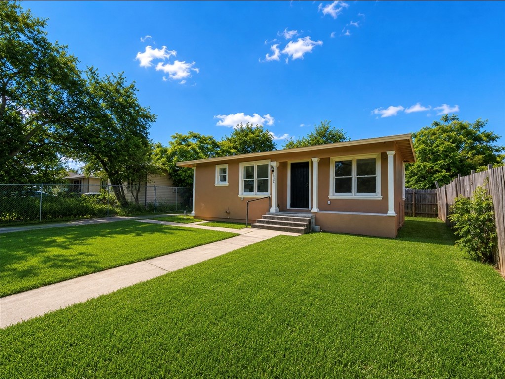 1532 Daytona Drive Corpus Christi TX 78415