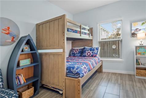 1813 S 11th Street 108 Port Aransas TX 78373
