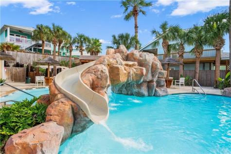 1813 S 11th Street 108 Port Aransas TX 78373