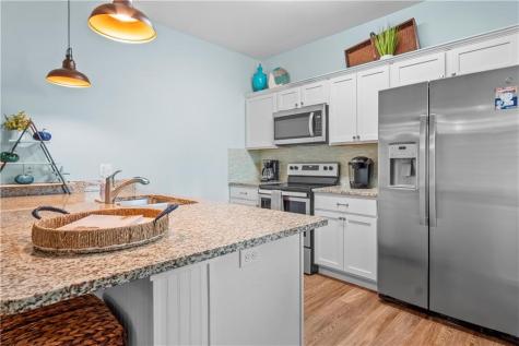 1813 S 11th Street 108 Port Aransas TX 78373
