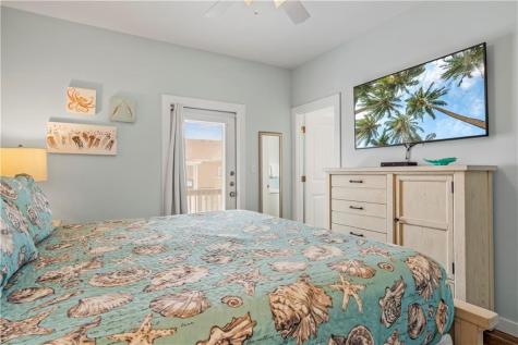 1813 S 11th Street 108 Port Aransas TX 78373