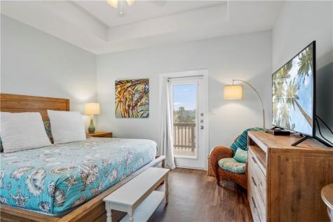 1813 S 11th Street 108 Port Aransas TX 78373