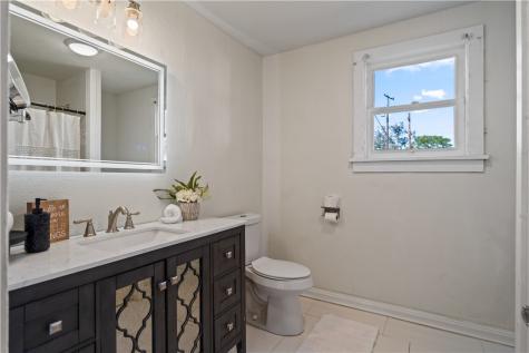 808 W Yoakum Avenue Kingsville TX 78363