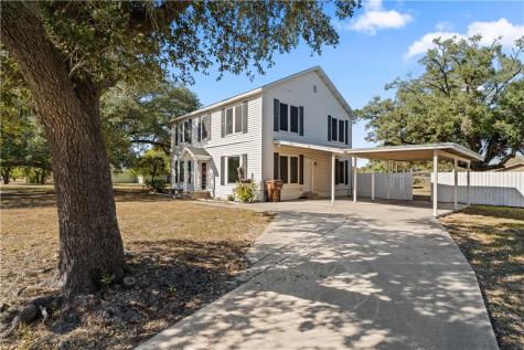 808 W Yoakum Avenue Kingsville TX 78363