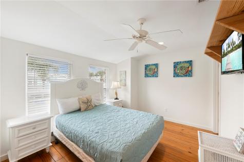 2120 11th Street 302 Port Aransas TX 78373