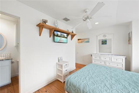 2120 11th Street 302 Port Aransas TX 78373