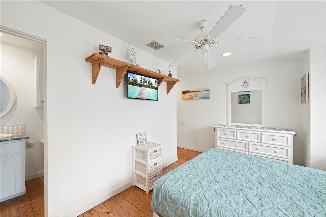2120 11th Street 302 Port Aransas TX 78373