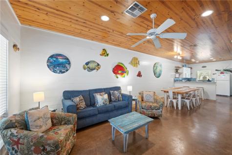 2120 11th Street 302 Port Aransas TX 78373