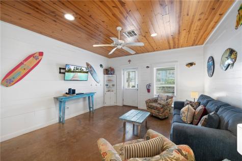 2120 11th Street 302 Port Aransas TX 78373