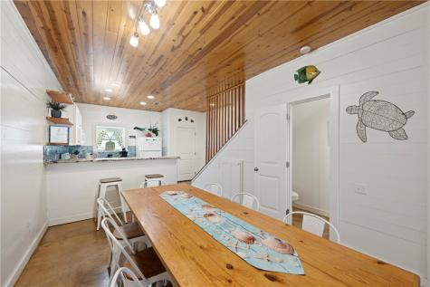 2120 11th Street 302 Port Aransas TX 78373