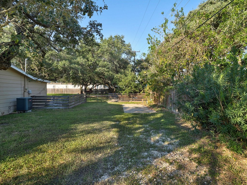 108 Sweet Bay Street Rockport TX 78382