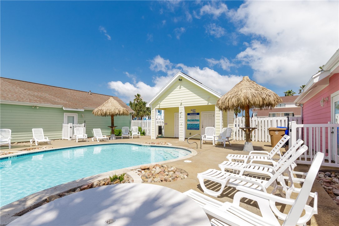14521 E Cabana Street 305 Corpus Christi TX 78418