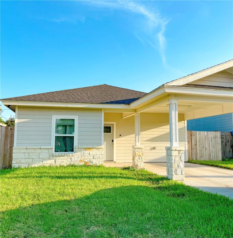 1113 E Kenedy Avenue Kingsville TX 78363