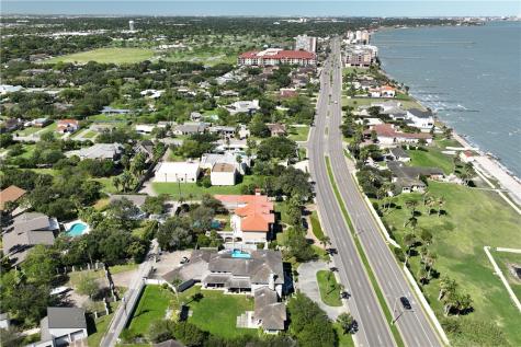 5001 Ocean Drive Corpus Christi TX 78412