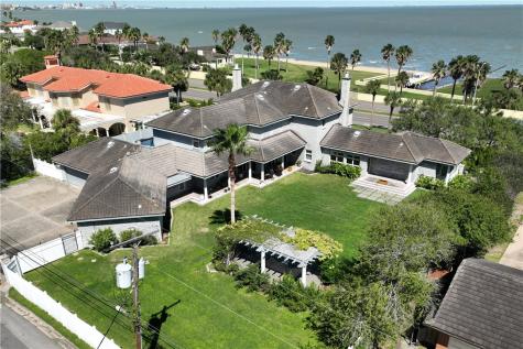 5001 Ocean Drive Corpus Christi TX 78412