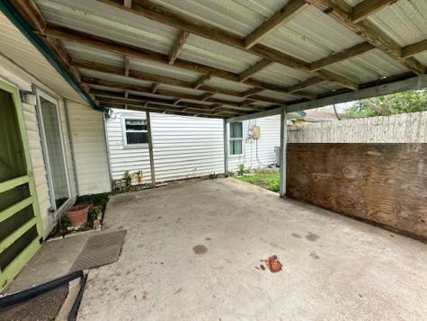 303 S 22nd Street Kingsville TX 78363