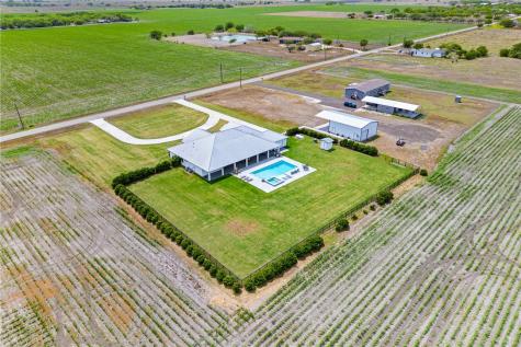 14646 County Road 756 Sinton TX 78387