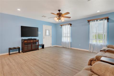 70 West Castle Oak Lane Rockport TX 78382
