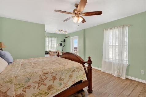 70 West Castle Oak Lane Rockport TX 78382