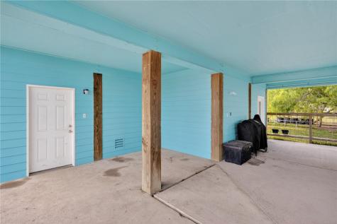 70 West Castle Oak Lane Rockport TX 78382