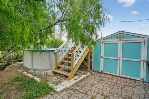 70 West Castle Oak Lane Rockport TX 78382