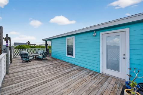 70 West Castle Oak Lane Rockport TX 78382