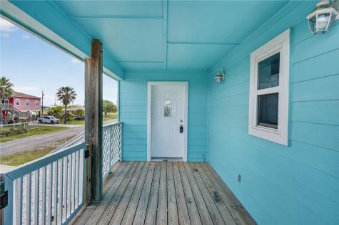 70 West Castle Oak Lane Rockport TX 78382