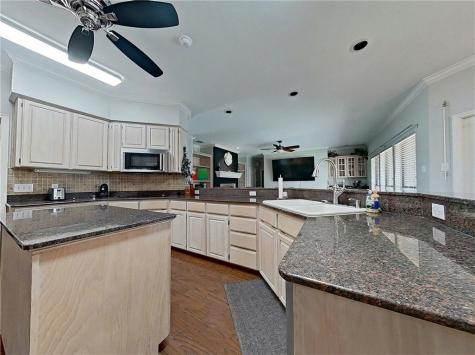 6413 Haubourdin Corpus Christi TX 78414