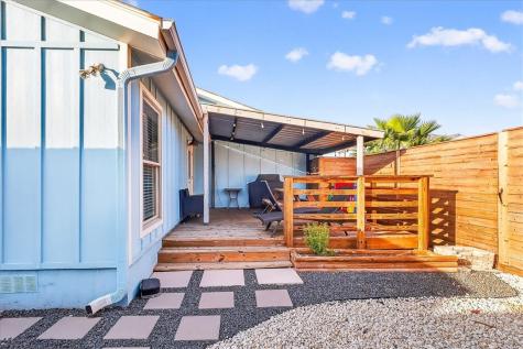 312 E White Avenue Port Aransas TX 78373