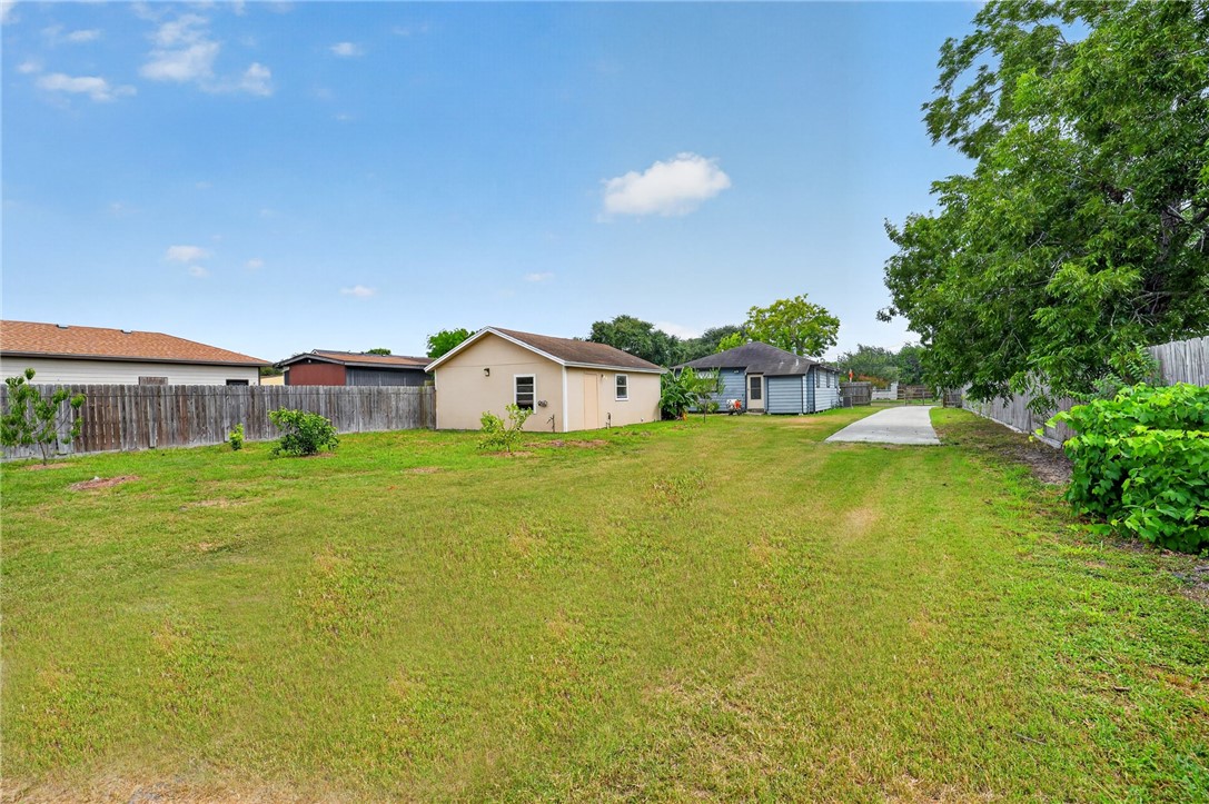 4905 Curtis Clark Drive Corpus Christi TX 78411