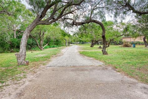 4648 County Road 2221 Odem TX 78370