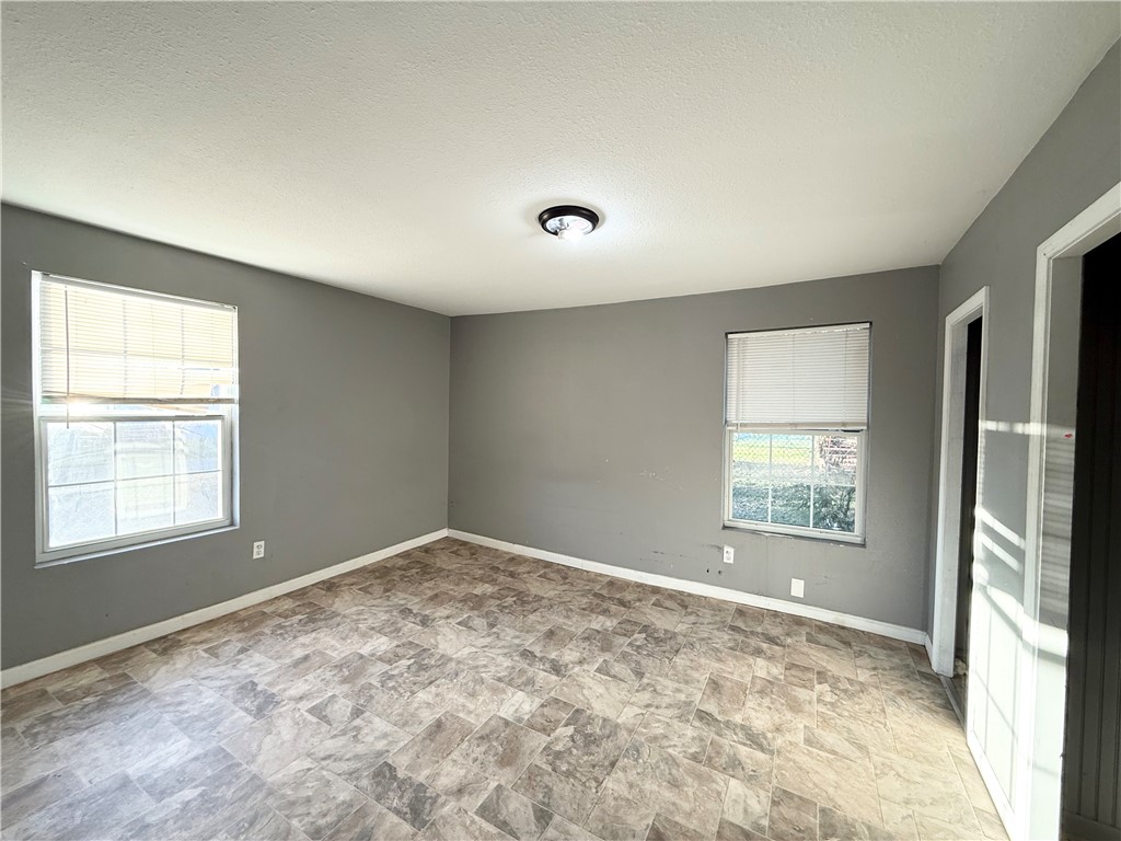 512 14th Street Corpus Christi TX 78401