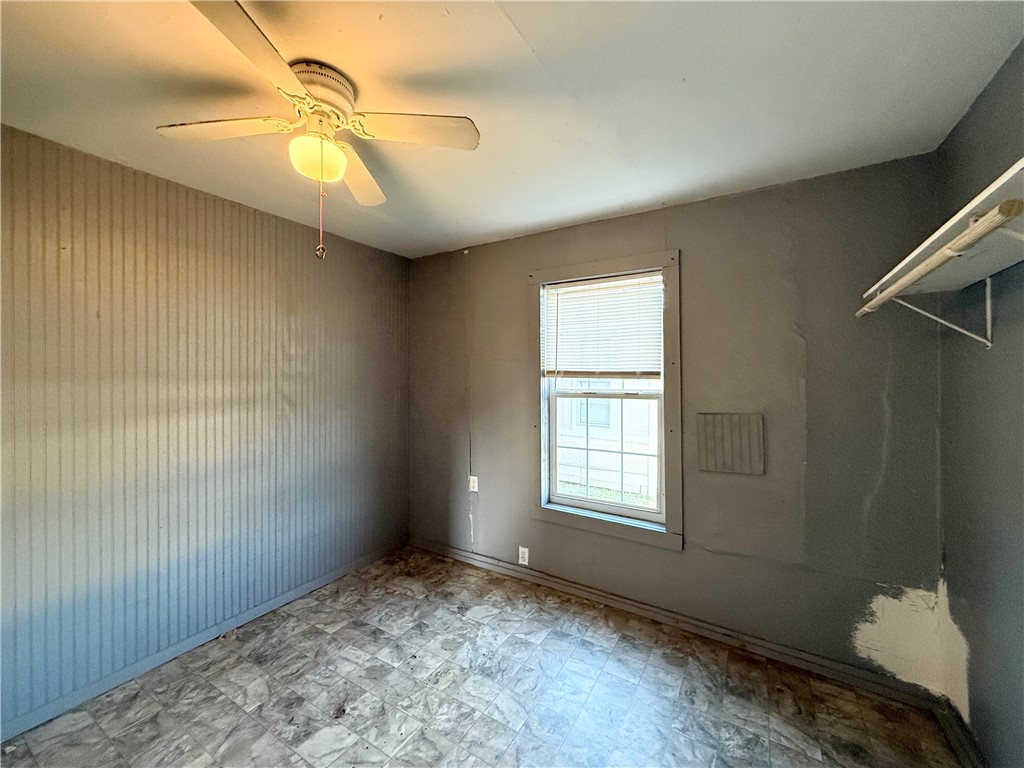 512 14th Street Corpus Christi TX 78401