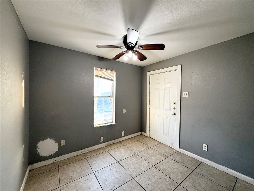 512 14th Street Corpus Christi TX 78401