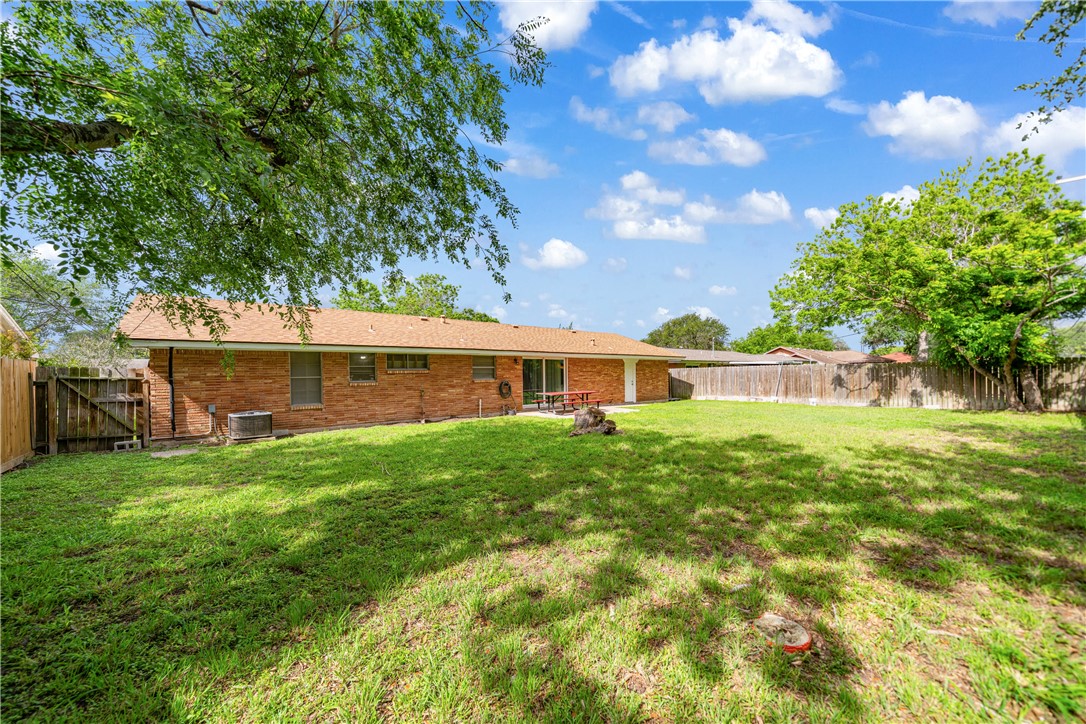 4506 Janssen Drive Corpus Christi TX 78411