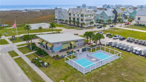 636 Kings Crown Port Aransas TX 78373