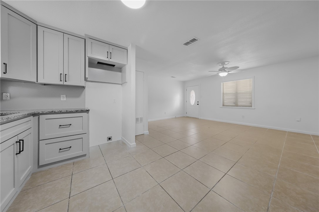 1814 Loritte Drive Corpus Christi TX 78416