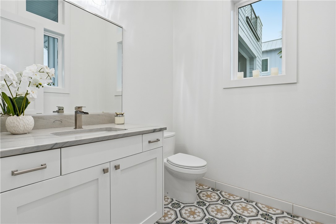 305 Estes Drive Rockport TX 78382