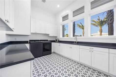 305 Estes Drive Rockport TX 78382