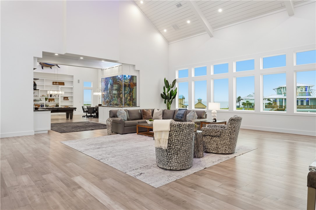 305 Estes Drive Rockport TX 78382