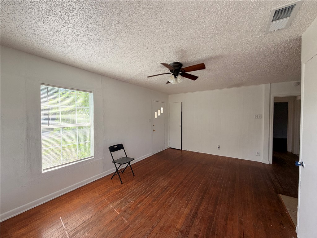 1401 Maryland Drive Corpus Christi TX 78415