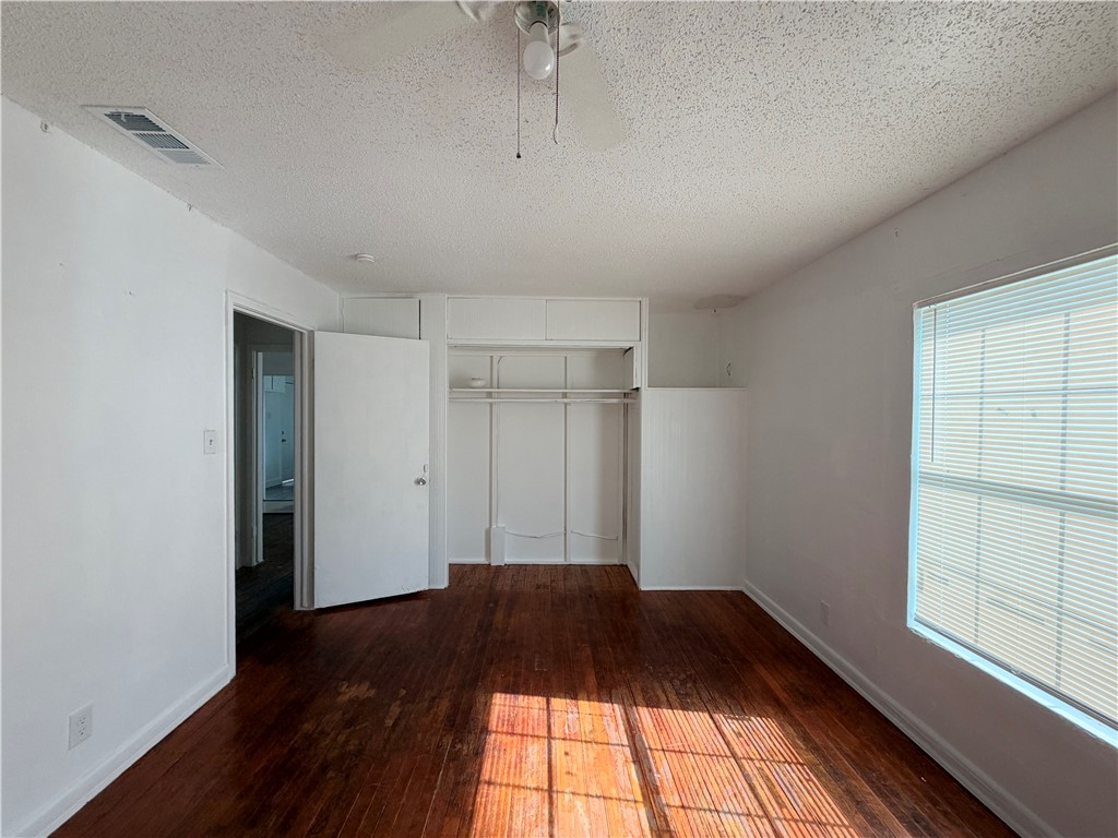 1401 Maryland Drive Corpus Christi TX 78415