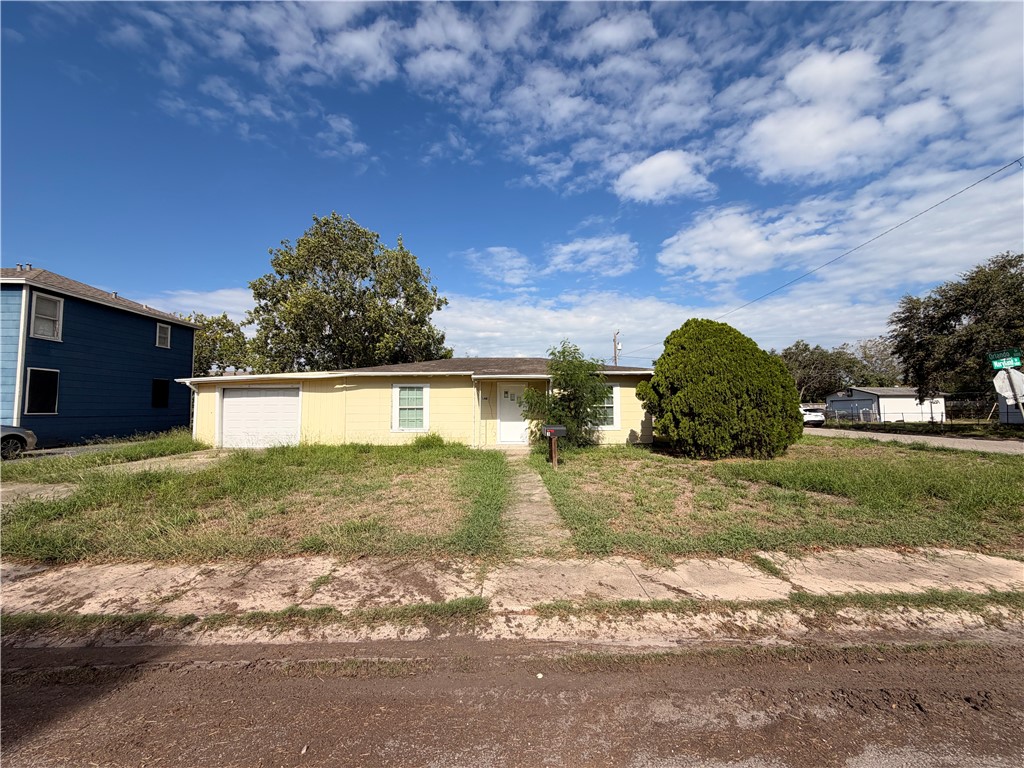 1401 Maryland Drive Corpus Christi TX 78415