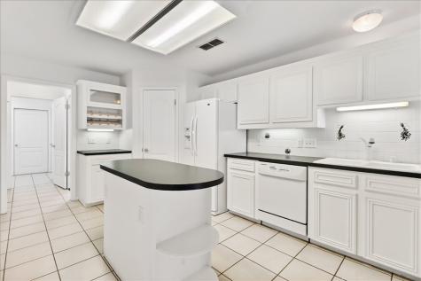 6322 Grenoble Drive Corpus Christi TX 78414