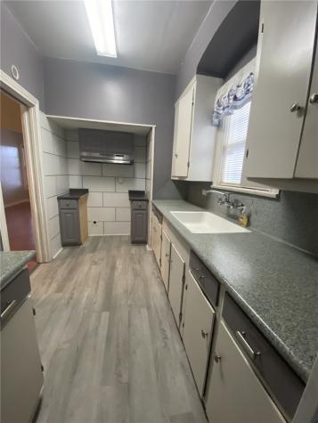 323 W 4th Street Alice TX 78332